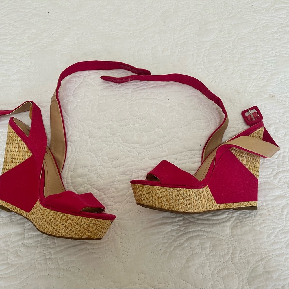 Platform wedges